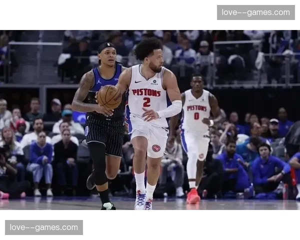 坎宁安G1空砍39分创生涯纪录，活塞主场遭魔术下克上